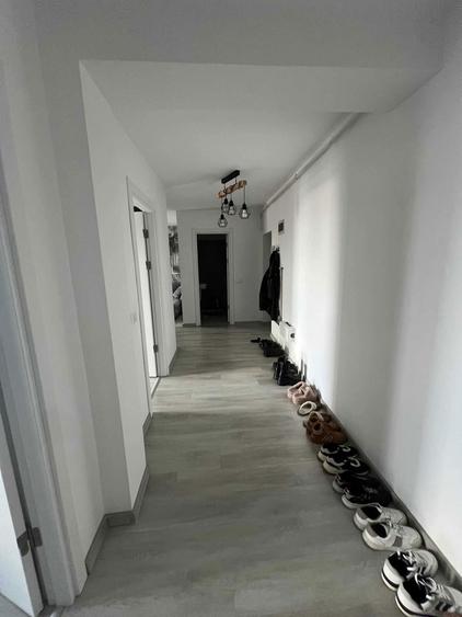 Apartament 3 camere Pantelimon, direct proprietar, parcare, 87 mp, terasa generoasa, - 4