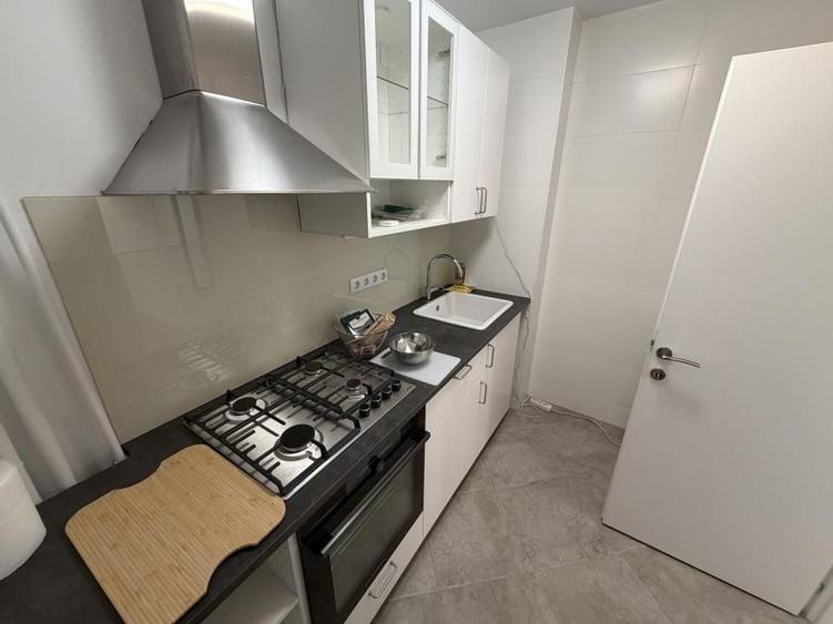 Apartament cu 2 camere decomandat în Obor