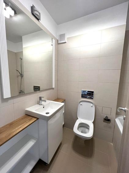 Apartament cu 3 camere decomandat în Pipera