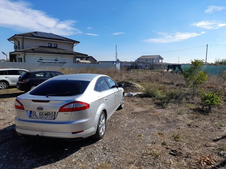 Spațiu comercial, în Costi