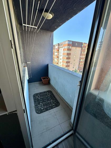 Apartament cu 3 camere decomandat în Chiajna