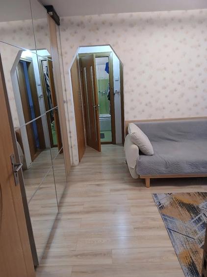 Apartament cu 2 camere decomandat în Progresul