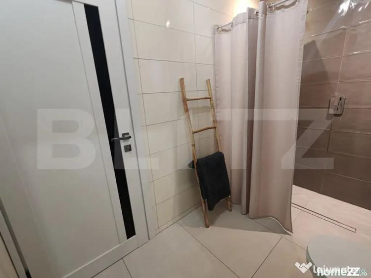 Casă cu 5 camere cu Teren 430 Mp în Central