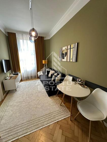 Apartament cu 2 camere semidecomandat, mobilat în Ultracentral