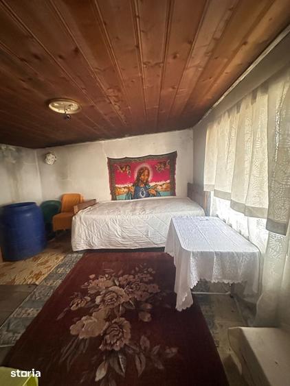 Casă cu 3 camere cu Teren 608 Mp în Central