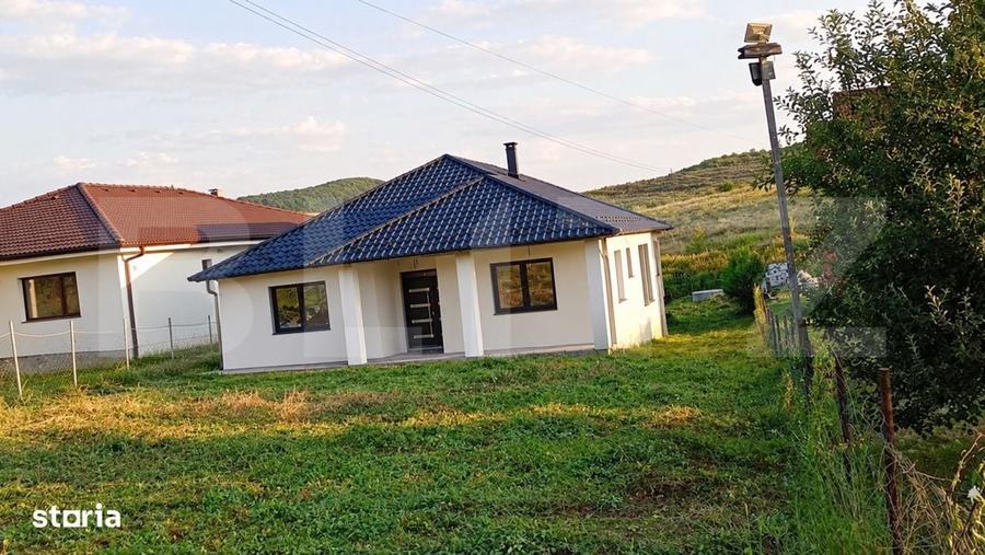 Casă cu 4 camere în Sigmir