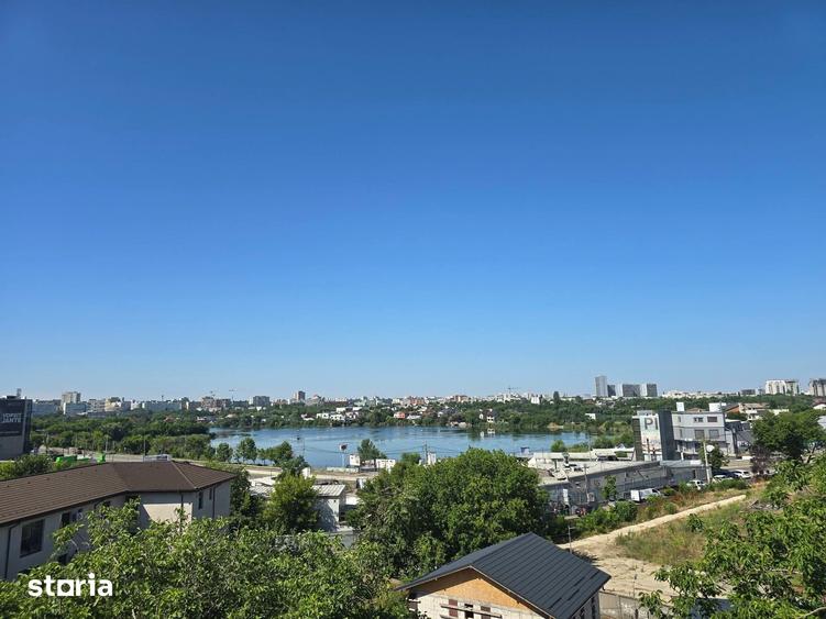 Apartament cu 4 camere decomandat în Dobroești