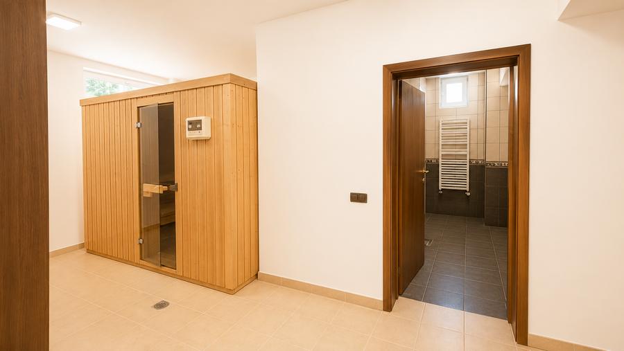 Casă individuală cu 10 camere cu Garaj în Pipera
