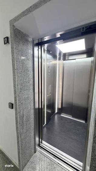 Apartament cu 3 camere decomandat în Lazaret