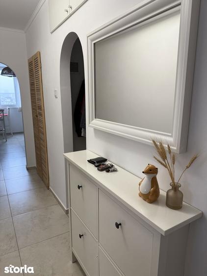 Apartament cu 3 camere, mobilat în Floreasca