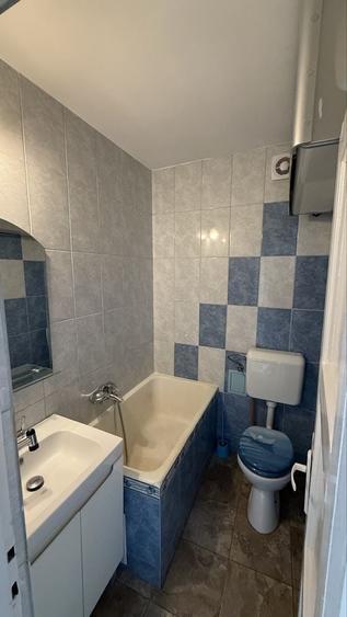 Apartament cu 3 camere decomandat în Cișmigiu