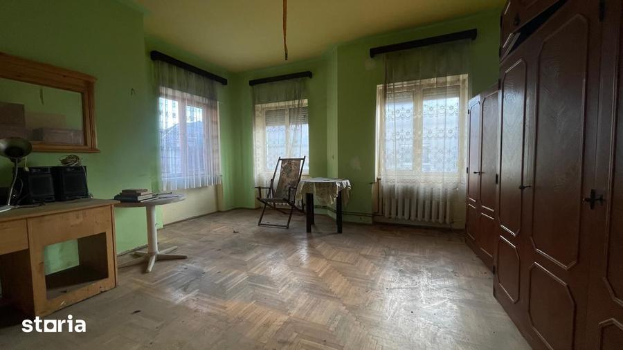 Casă cu 4 camere cu Teren 600 Mp în Ultracentral
