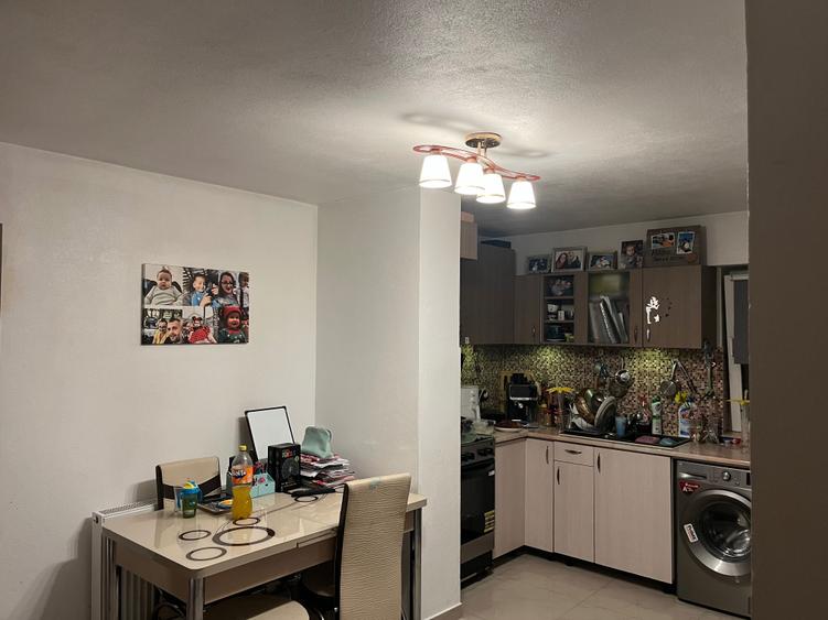 Apartament de vanzare Urlati - 1