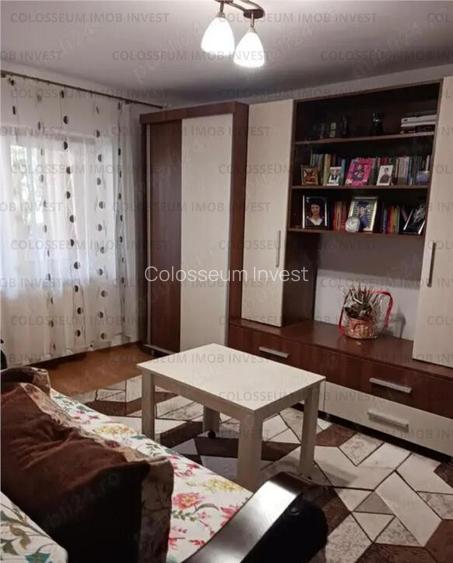 Apartament 2 camere, decomandat - zona Triaj