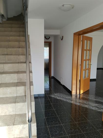 Casa P+1+M. 6 cam, Util 178mp. Teren 251mp - 10