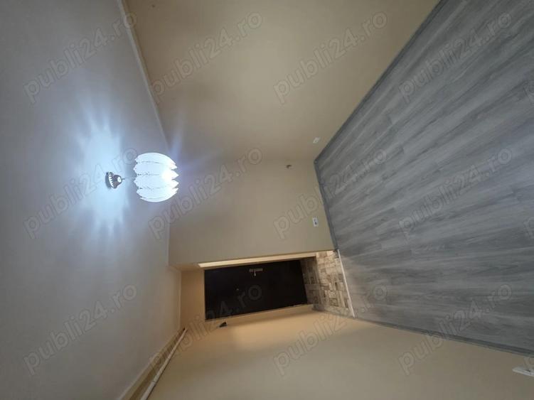 Se vinde garsoniera 12 m2 zona burujeni la etajul 4 - 1