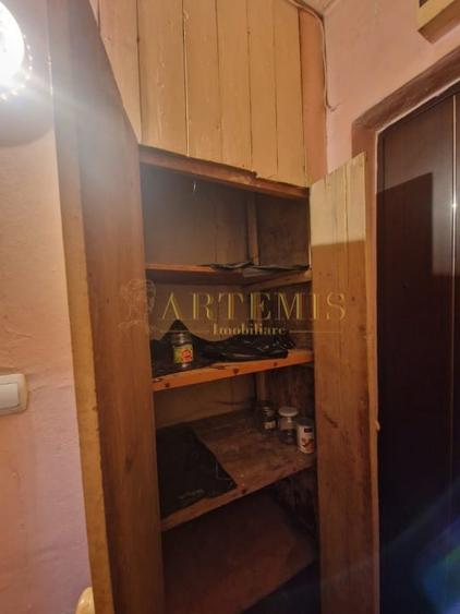 Garsoniera, mobilata/utilata, 27 mp., zona Sens - 7