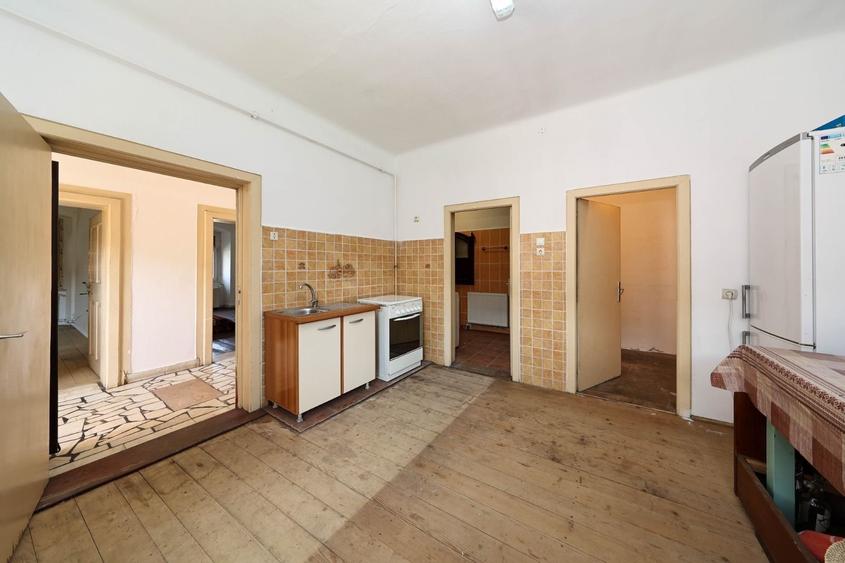 Casă Săsească Autentică cu Șură Impresionantă în Cristian – Teren 2729mp - 25