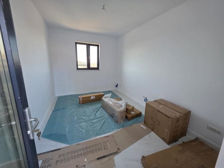 Vila eleganta centru Aroneanu - 17