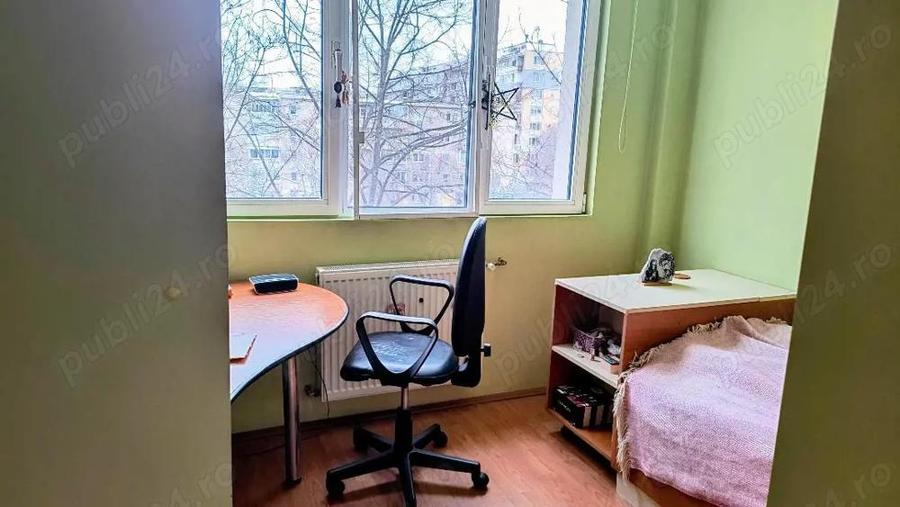 Apartament 3 camere decomandat de vanzare Berceni- Pta Sudului, bloc 1978, etaj 3 4 - 2
