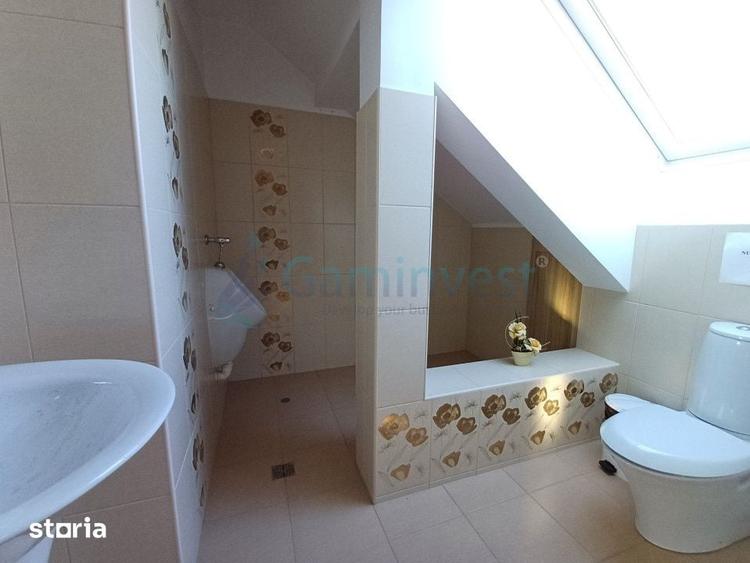 Spațiu comercial, de 200 mp, în Central