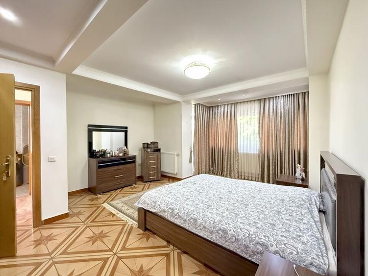 Vila P+2, construita in 2010 | Andronache, Sector 2 - 18