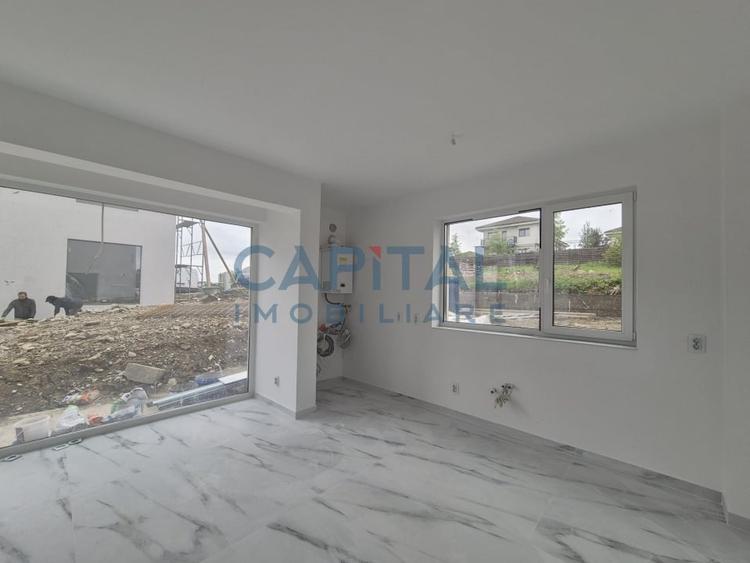 Casa alipita finisata, panorama superba - 12