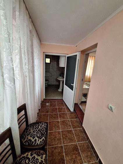 Casa de vanzare frumos renovata in Sepreus, Arad. 2 corpuri de cladire + gradina. Ocupabila imediat. - 8