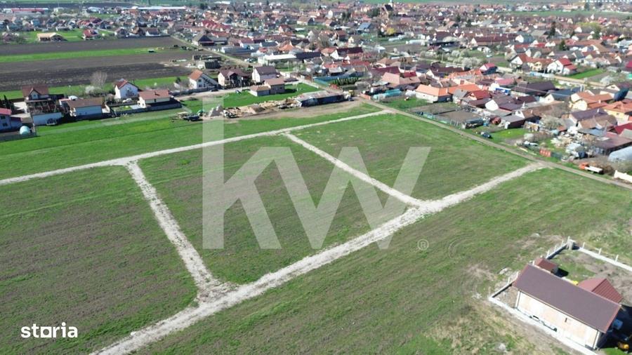 Teren de 447 mp in Halchiu - utilitati - Comision 0% - 7