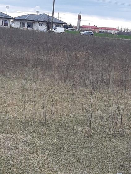 Teren Intravilan metro - 1