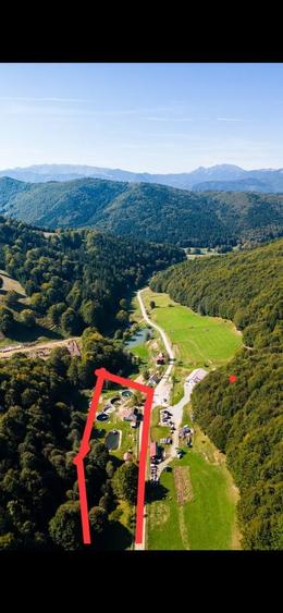 LANGA BRASOV, casa de vacanta23 mp, PASTRAVARIE,iaz cu pesti, CASUTA - 8