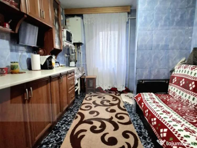 Apartament cu 3 camere, decomandat, 64 mp, zona Stadionului - 4