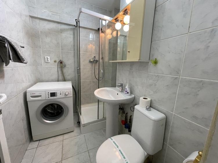 Garsoniera ultracentrala, mobilata , etaj 3, bloc solid, termoiz, langa Cismigiu - 6