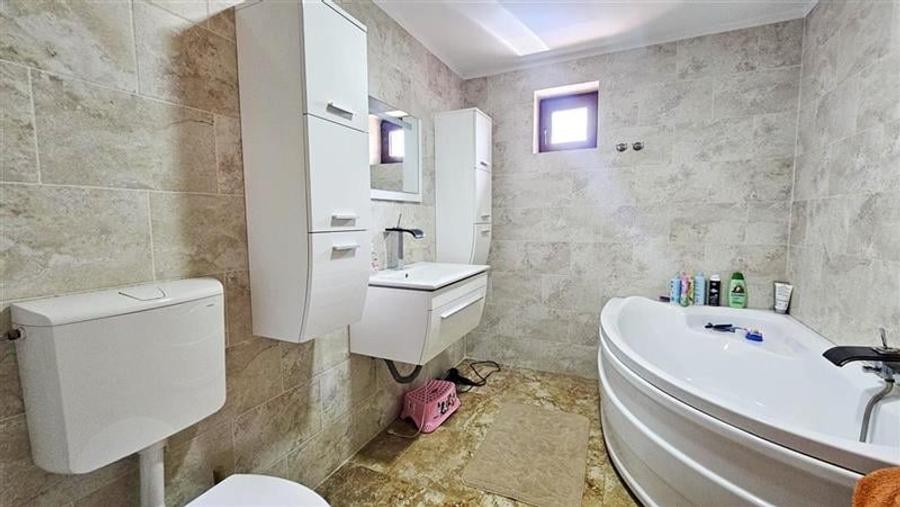 CASA INDIVIDUALA CU PISCINA DUMBRAVITA VATRA VECHE - 12