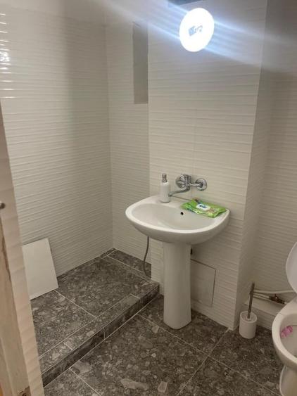 Apartament cu 2 camere decomandate, zona Interservisan - 7