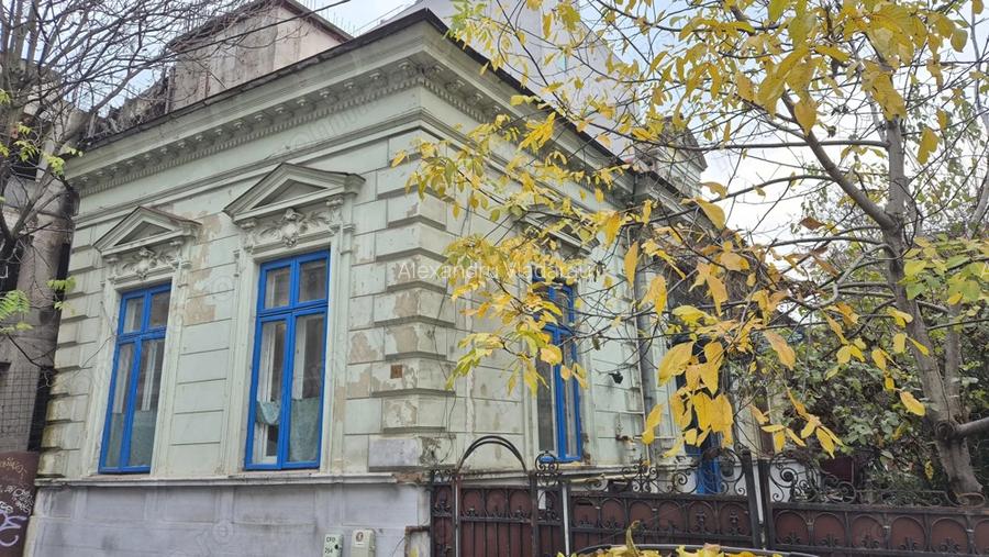 Proprietate cu 4 camere P+1 Etaj 140 mp - Universitate - Mosilor