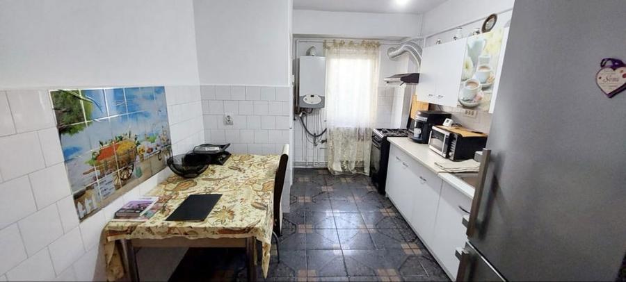 Apartament spatios 4 camere etaj 1 zona Freidorf-Liceul auto - 3