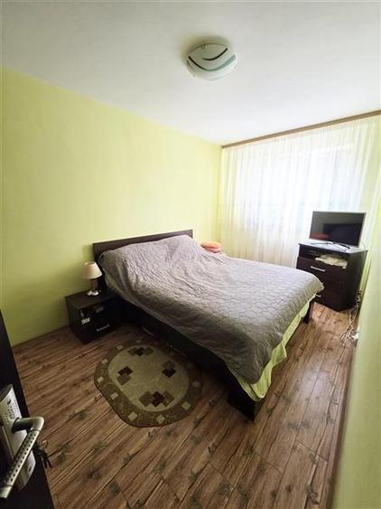 Apartament 4 camere, zona Astra - 4