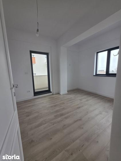 Apartament bloc nou finalizat, parcare privata - 12