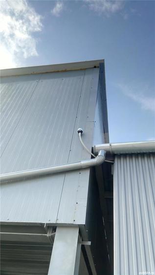 Inchiriem spatiu - 4