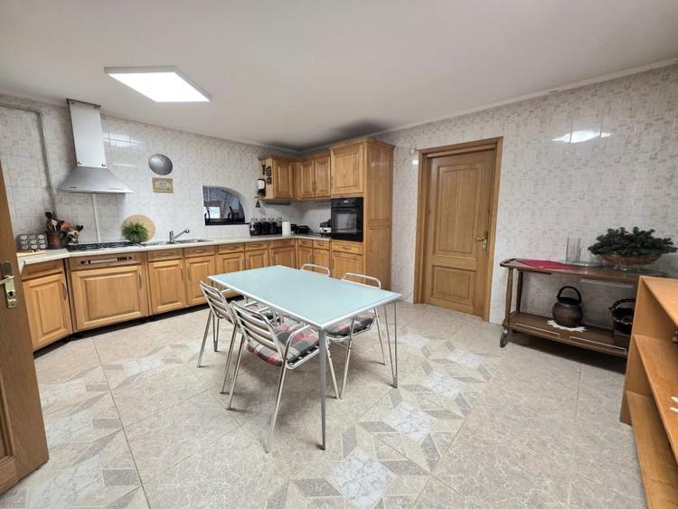 Vila deosebita de vanzare in Otopeni langa ''Ana Aslan'' - arhitectura germana - 24