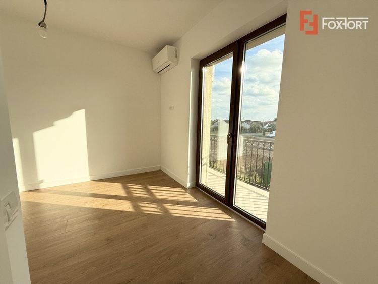 Duplex cu 5 camere de vanzare in localitatea Dumbravita - 5