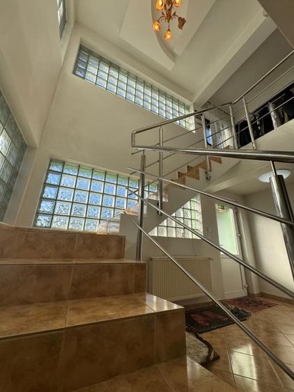 Casa Fundulea si Buc Vara+Spatiu comercial 500 euro chirie lunara -randament 3% - 10