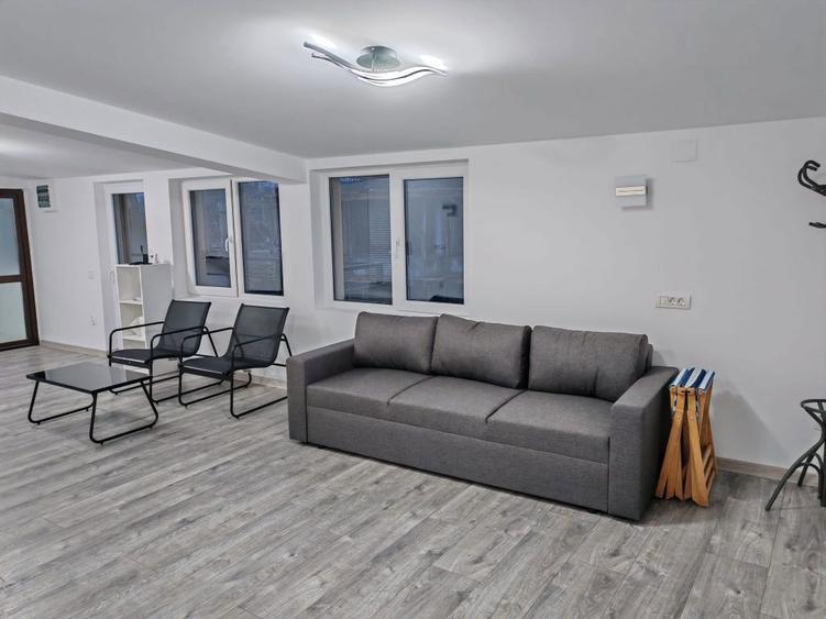 Garsoniera proprietar Lacul Morii Sector 6, la curte - 7