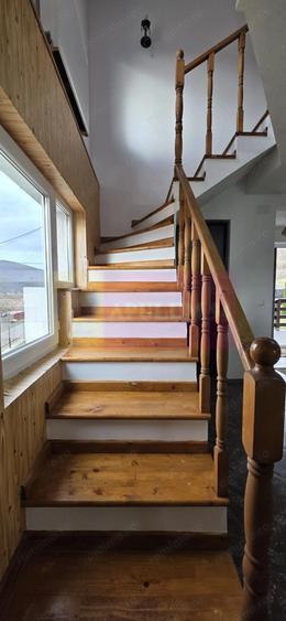 Vila de vacanta cu 4 camere de vanzare in Valea Doftanei - 5