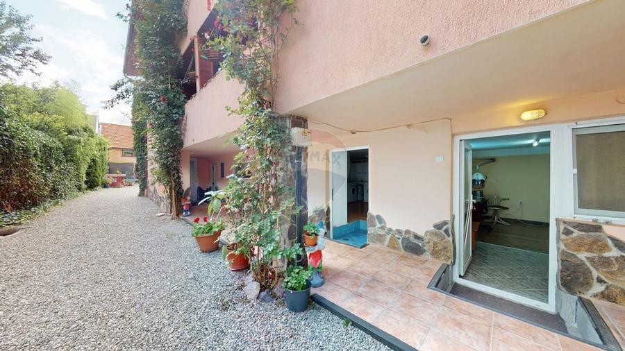 Propietate cu potential de investitie | Pensiune - 2