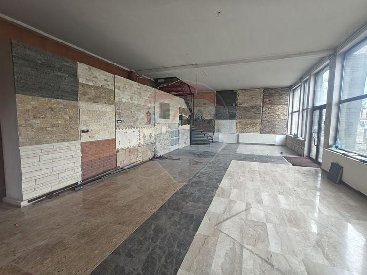Spatiu comercial de 427 mp de inchiriat in zona Bulgaria - 1