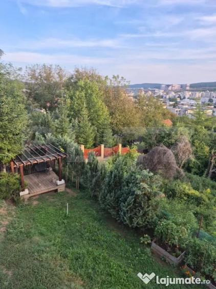 Casa de vacanta de vanzare, cu vedere panoramica, zona Tudo - 12