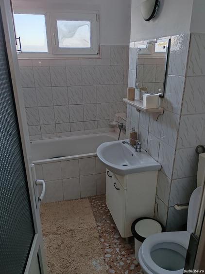 Apartament 2 camere de inchiriat Roman, str. Anton Pann, zona lini?tita 250 - 6