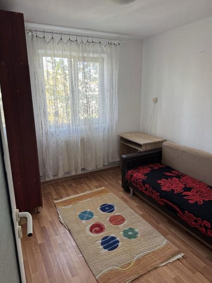 Inchiriez apartament 2 camere - 6
